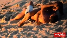 Real Voyeur Video Couple Caught Fucking On An Empty Beach