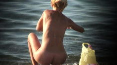 Nude Beach Milf Amateur Voyeur Close Up Pussy And Ass