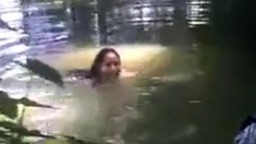 bangla girl rina bathing in pond